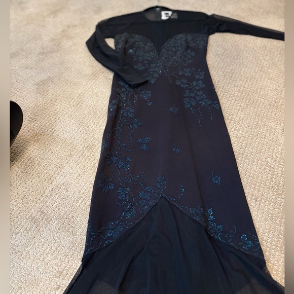 Vintage Tadashi Shoji Black and Blue Mermaid Gown size XS - Picture 5 of 16
